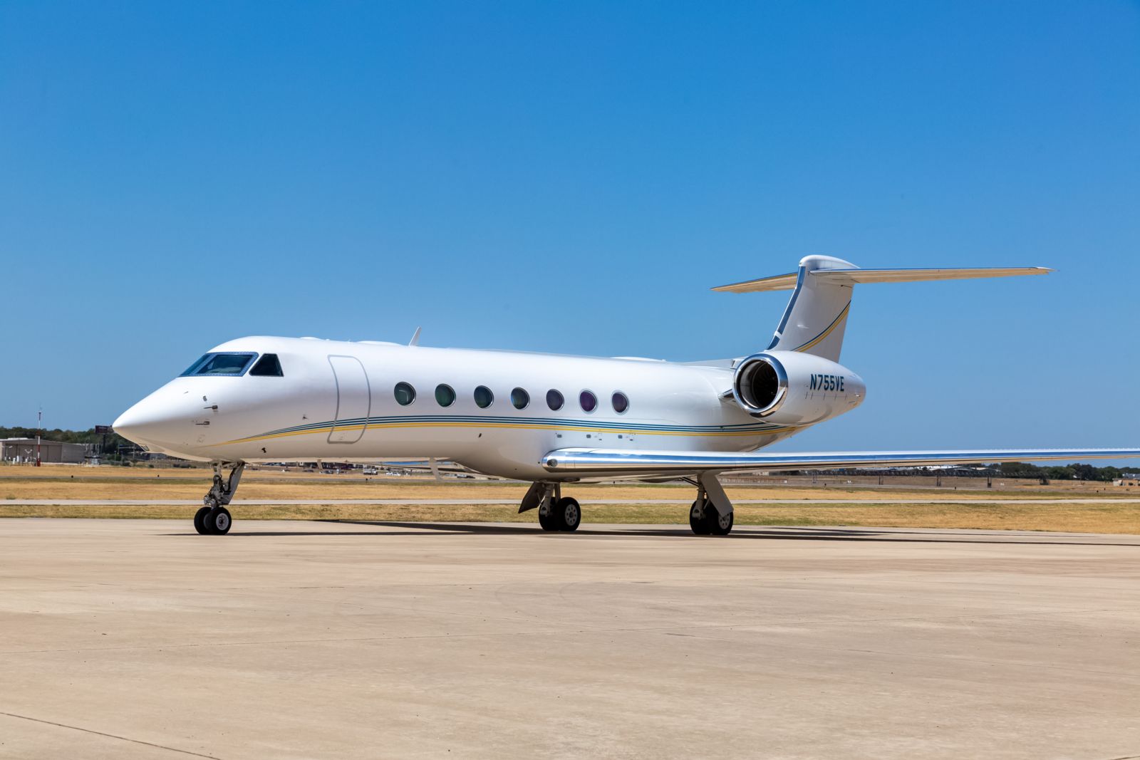 Gulfstream G550  S/N 5055 for sale | gallery image: /userfiles/files/bfp_3271.jpg