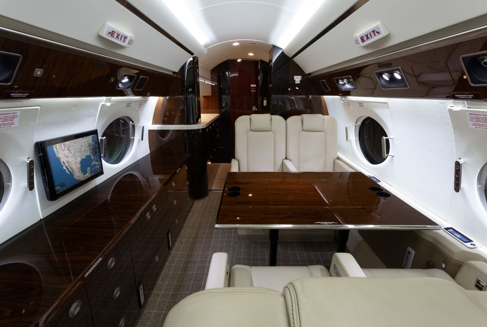 Gulfstream G550  S/N 5055 for sale | gallery image: /userfiles/files/bfp_3497.jpg