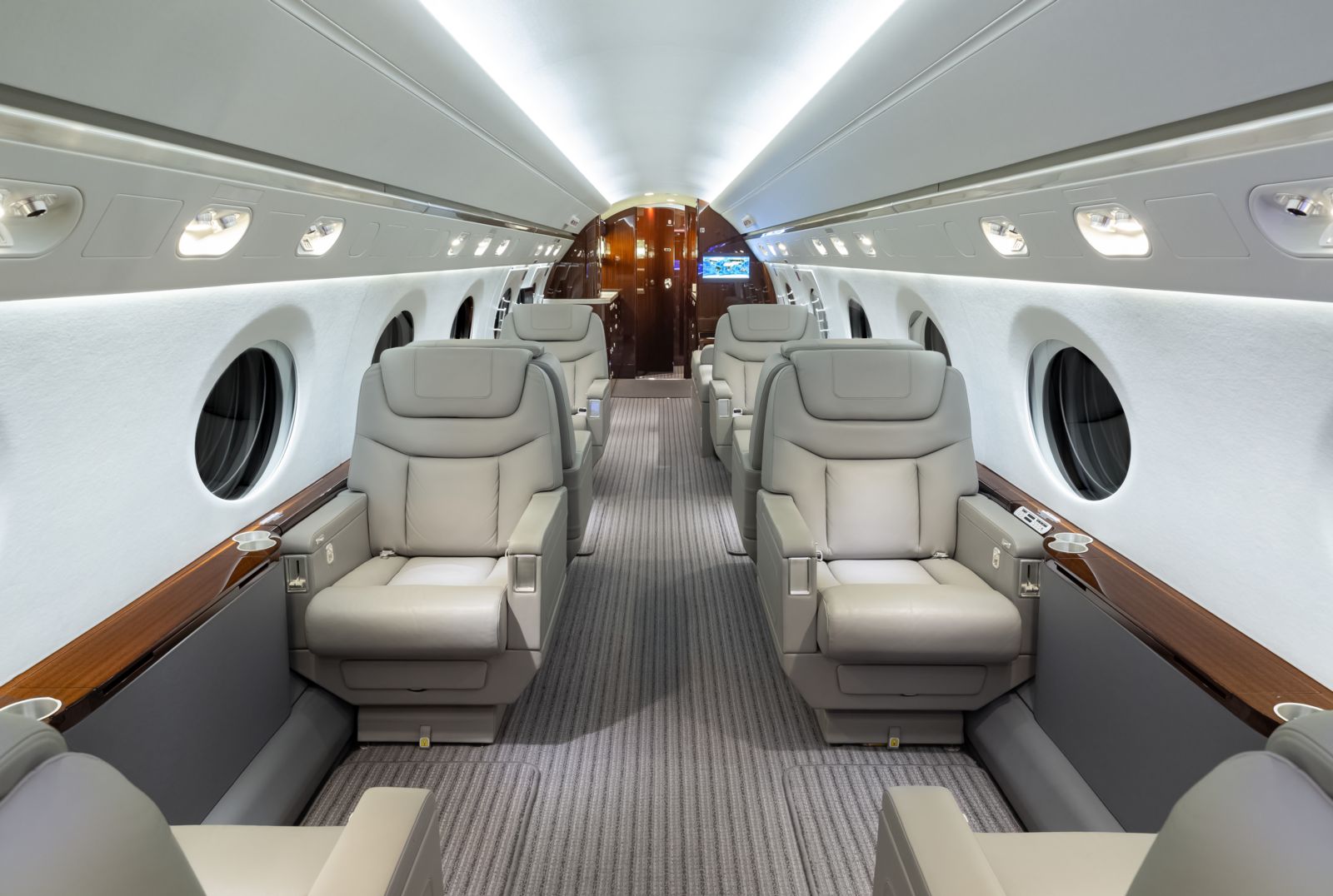 Gulfstream G450  S/N 4222 - UNDER CONTRACT for sale | gallery image: /userfiles/files/bfp_5165.jpg