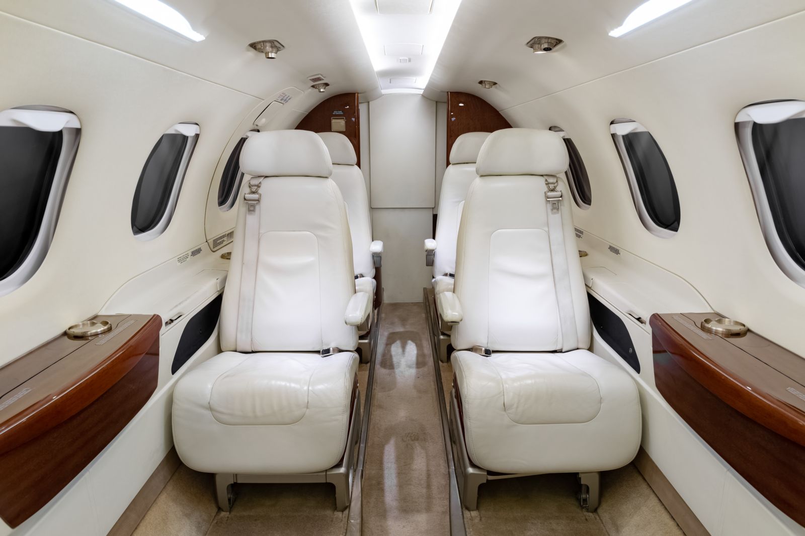 Embraer Phenom 300  S/N 50500038 for sale | gallery image: /userfiles/files/bfp_5388.jpg