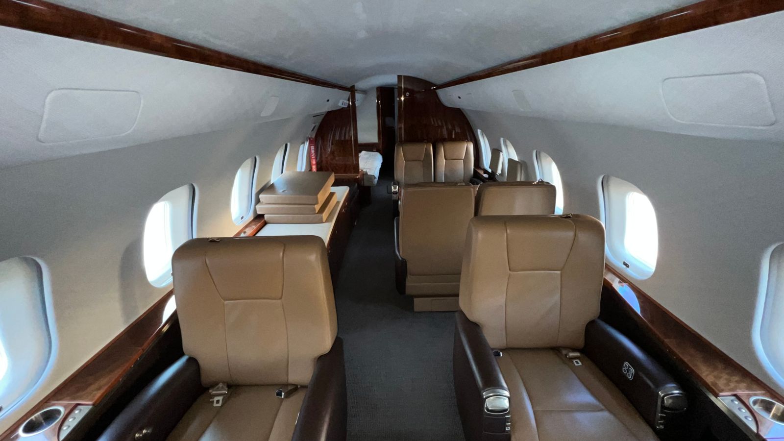 Bombardier Global 5000  S/N 9224 for sale | gallery image: /userfiles/files/img_e1732.jpg