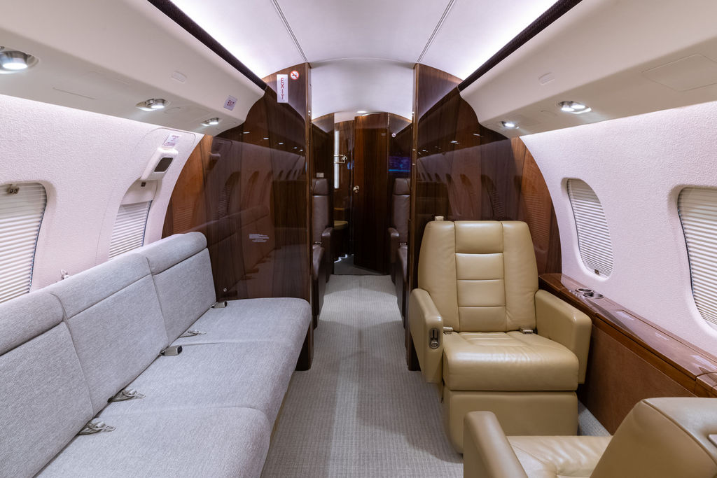 Bombardier Global Express XRS  S/N 9290 for sale | gallery image: /userfiles/files/j.jpg