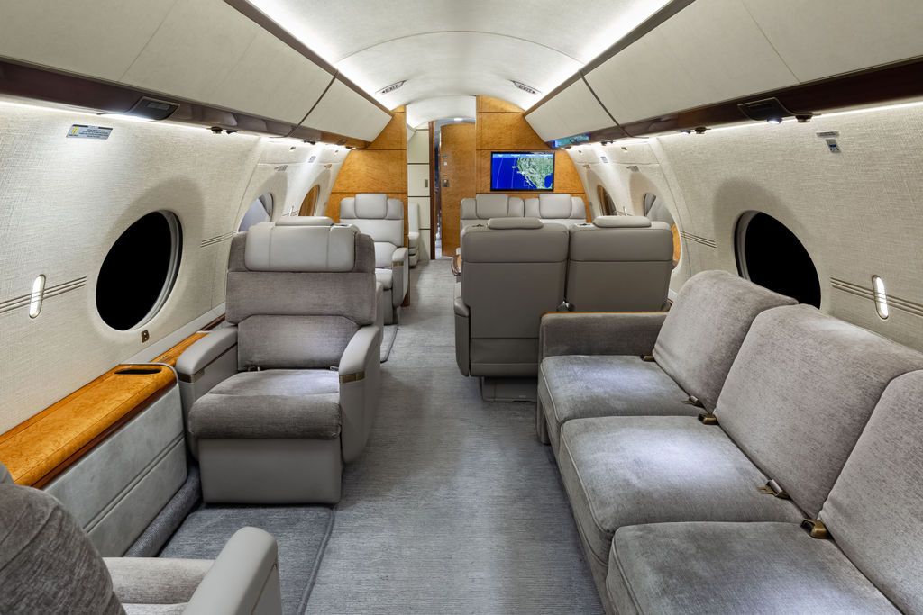 Gulfstream G650ER  S/N 6163 for sale | gallery image: /userfiles/files/specifications/Global_5000/BFP_1567.jpg