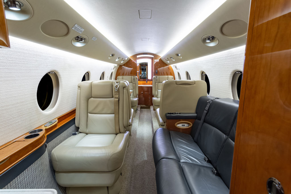 Gulfstream G150  S/N 221 for sale | gallery image: /userfiles/files/specifications/Global_5000/BFP_3035.jpg