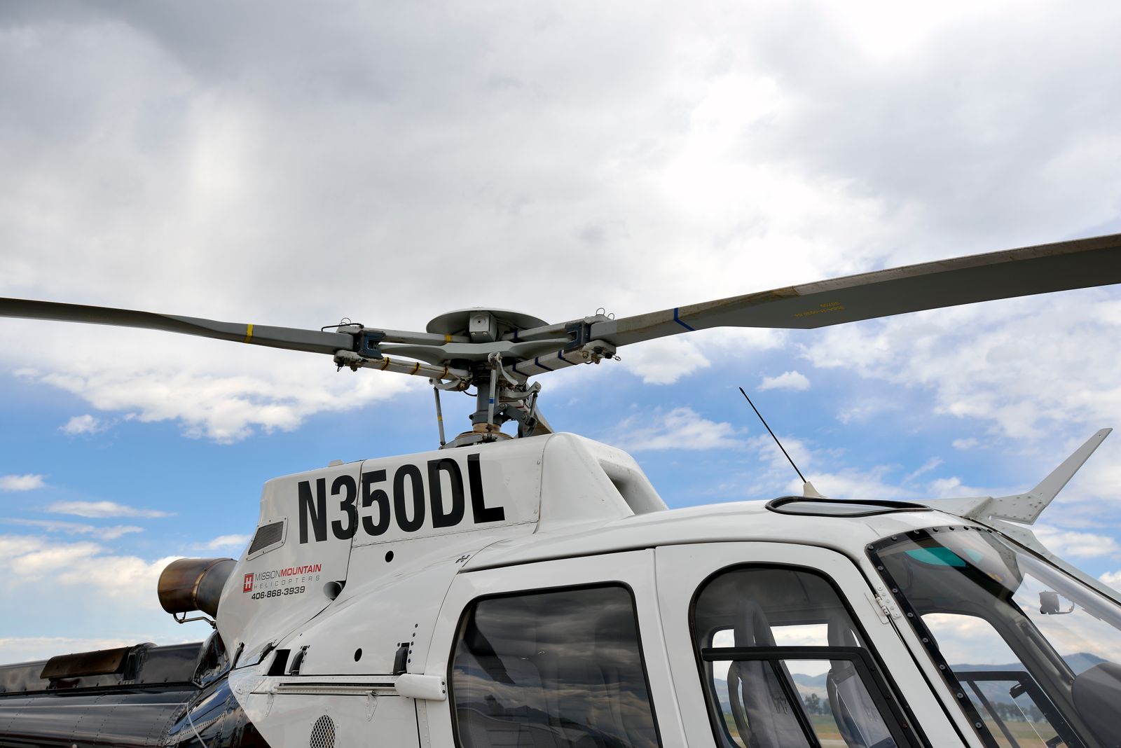 Eurocopter AS350 B3  S/N 4508 for sale | gallery image: /userfiles/images/Eurocopter_AS350B3_sn4508/ext1_300.jpg