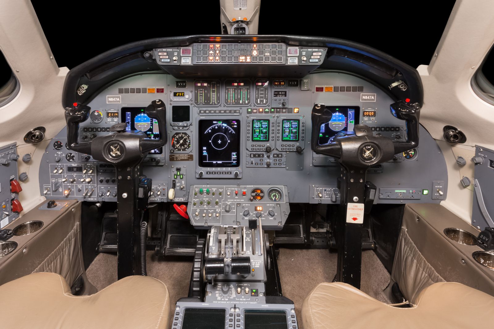 Cessna/Textron Excel  S/N 5047 for sale | gallery image: /userfiles/images/Excel_sn5047/cockpit.jpg