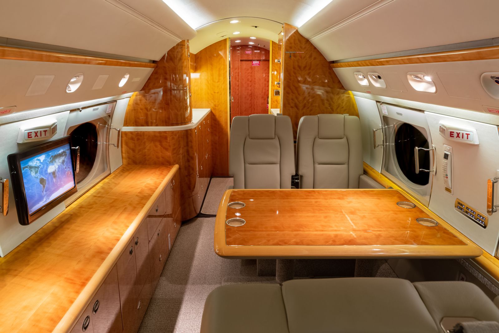 Gulfstream GV  S/N 616 for sale | gallery image: /userfiles/images/GV_sn616/aft%20aft.jpg