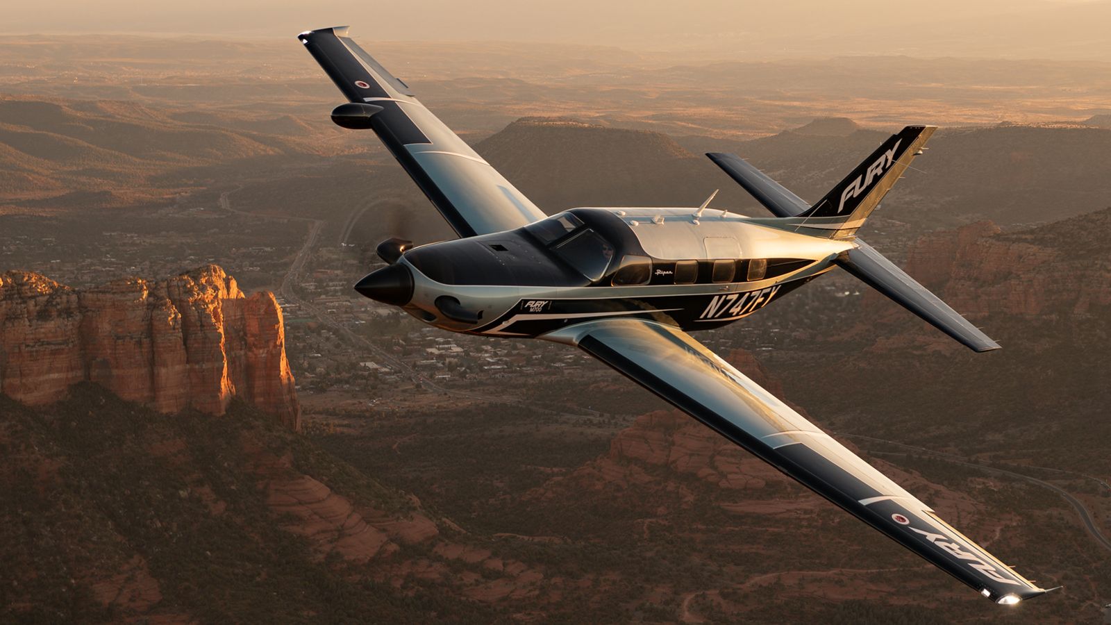 Piper Piper M700 Fury Banner