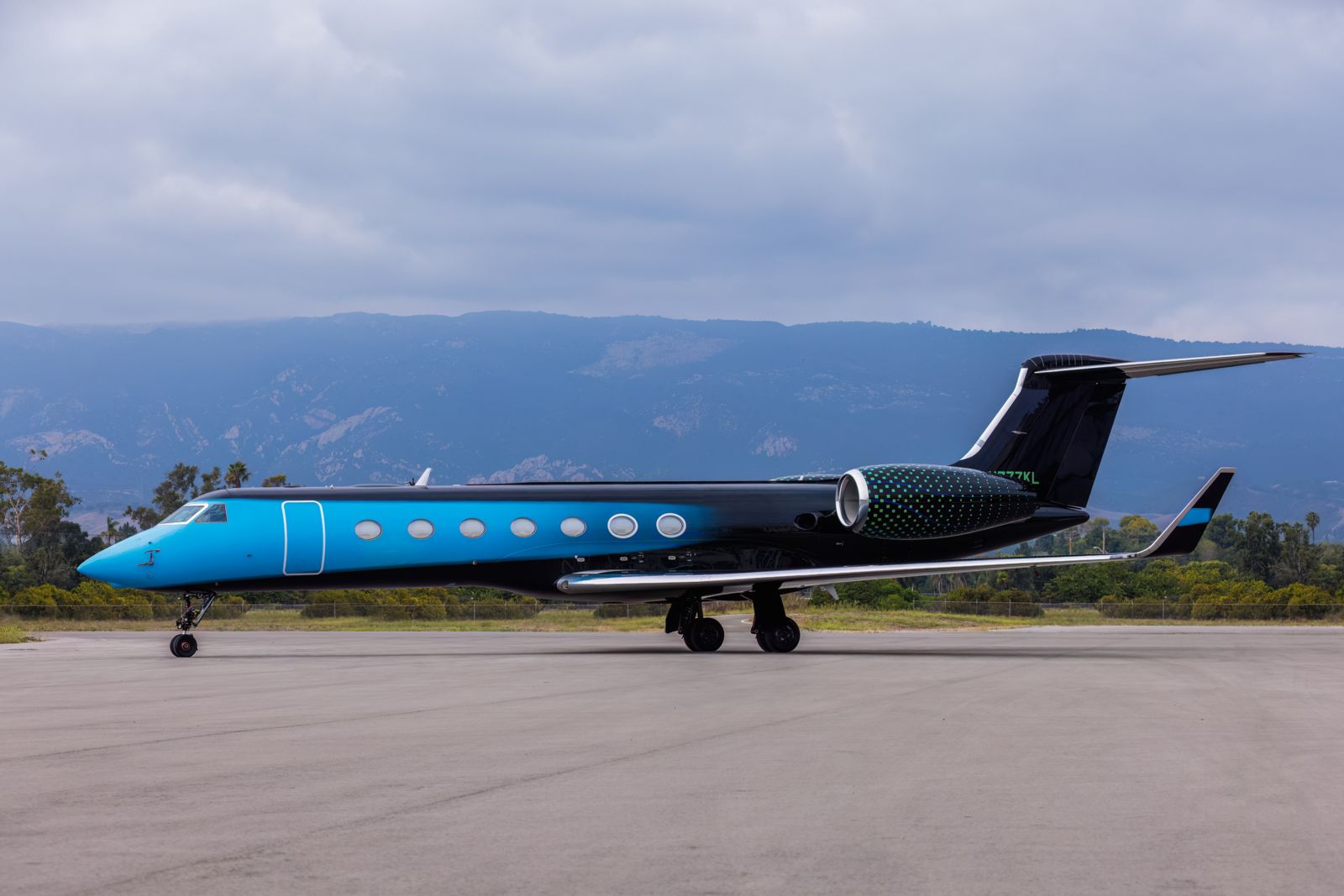 Gulfstream G550 S/N 5421 for sale | feature image