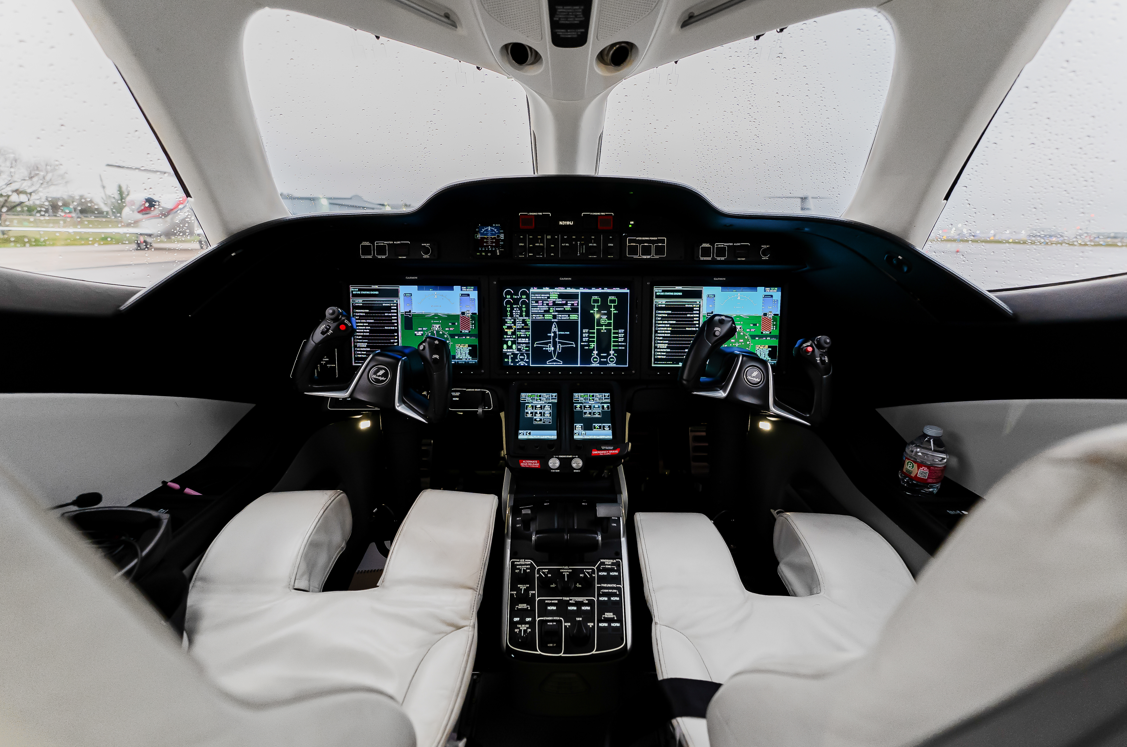 Honda Aircraft Company Honda Jet  S/N 42000118 for sale | gallery image: /hal/userfiles/images/listing-images/46337/5.png