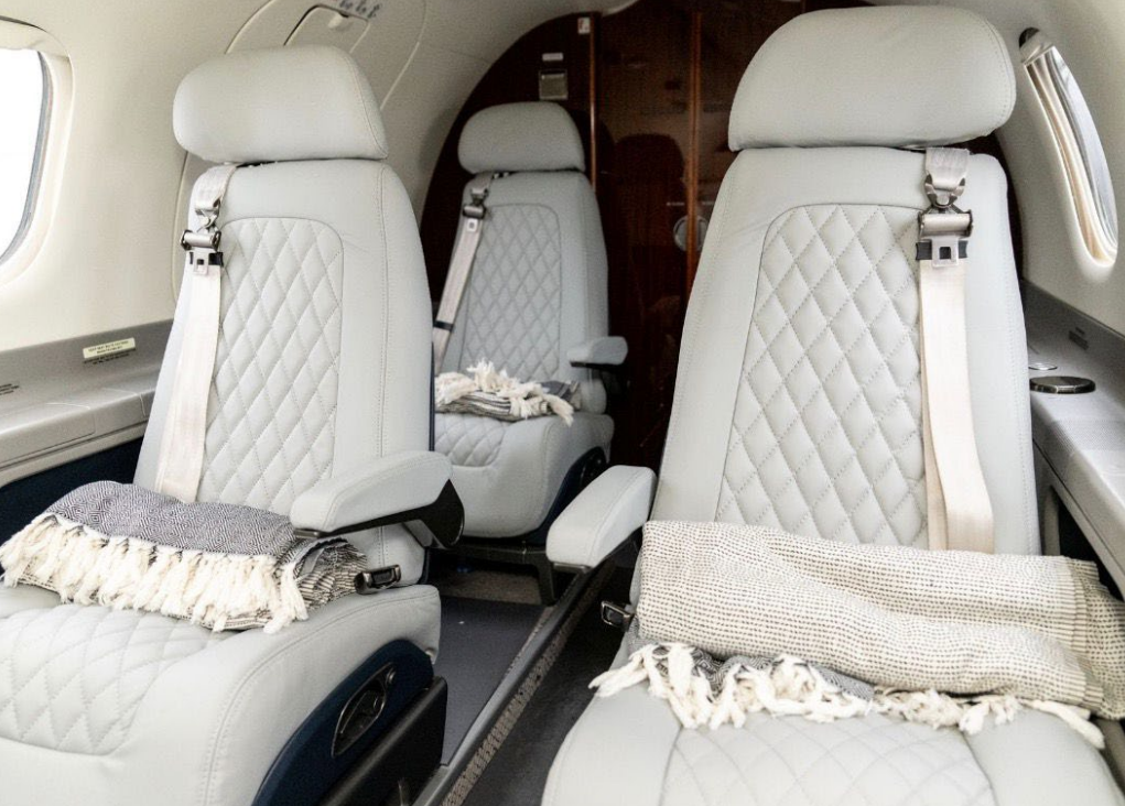 Embraer Phenom 100-100E-100EV-100EX  S/N 50000313 for sale | gallery image: /hal/userfiles/images/listing-images/47863/000076.png