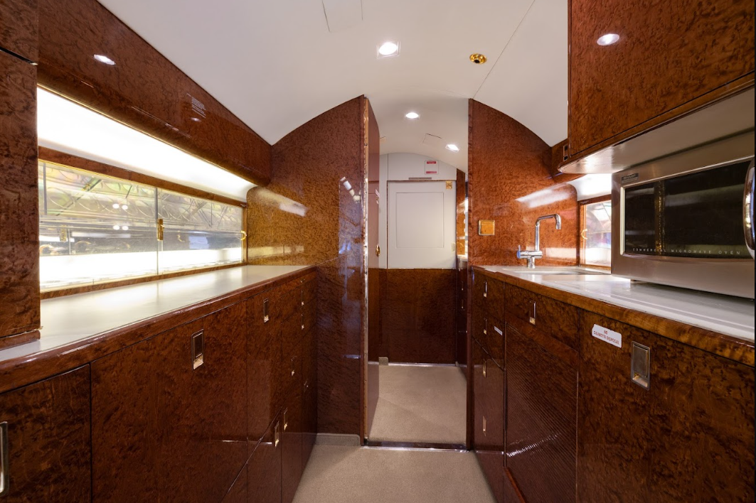 Gulfstream GIVSP  S/N 1389 for sale | gallery image: /hal/userfiles/images/listing-images/48372/001092.png