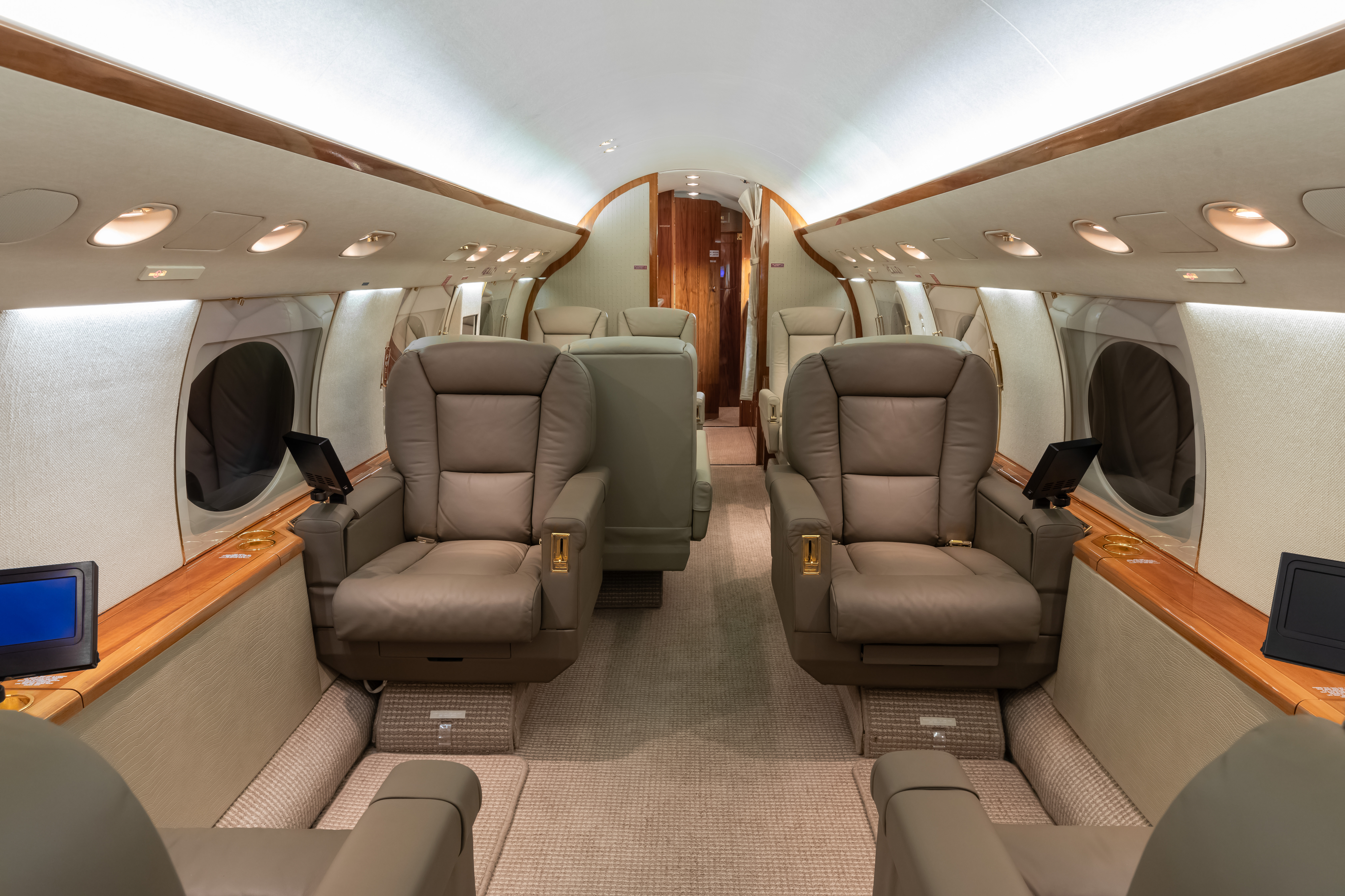 Gulfstream GIVSP  S/N 1347 for sale | gallery image: /hal/userfiles/images/listing-images/49251/BFP_2096.jpg