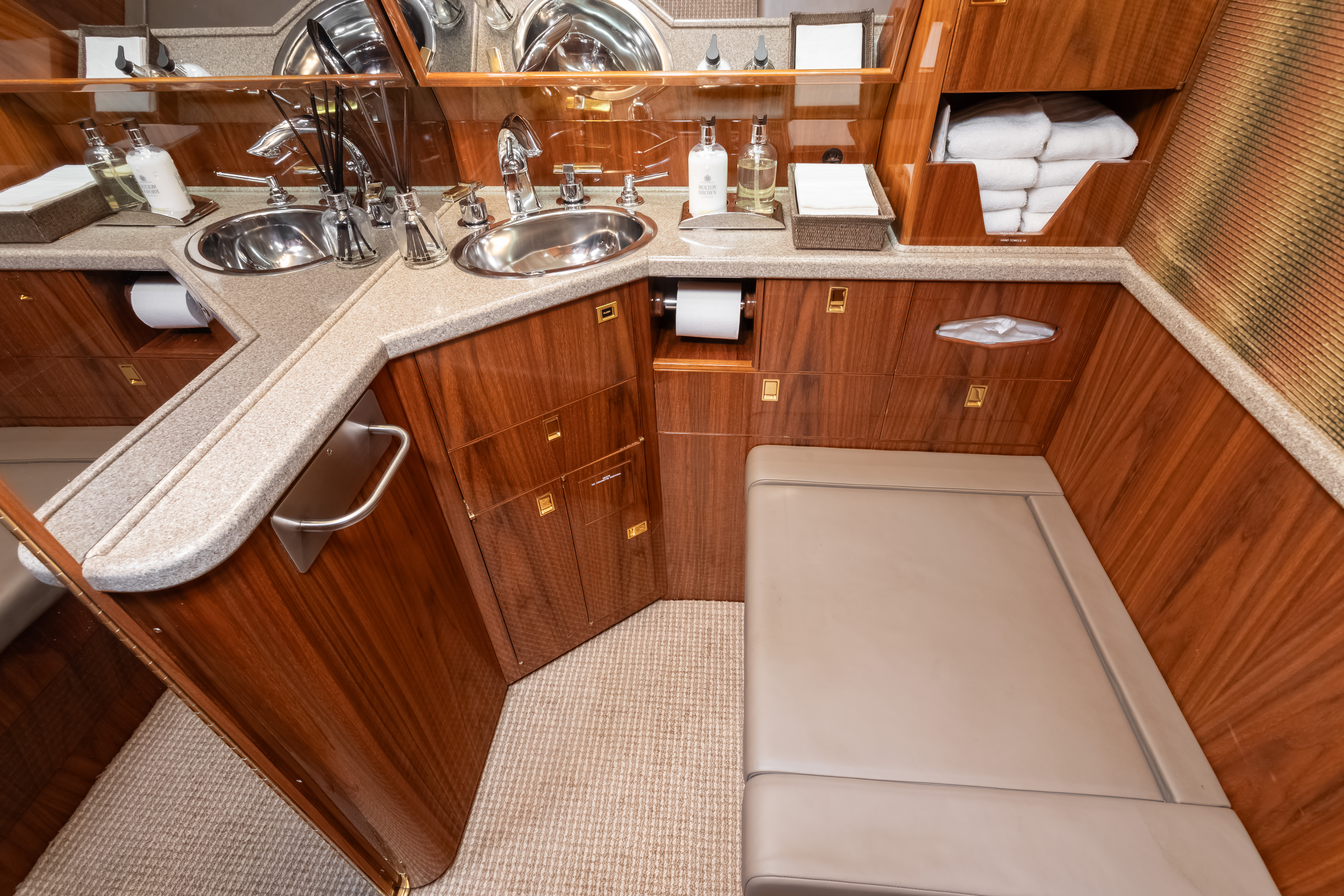 Gulfstream GIVSP  S/N 1347 for sale | gallery image: /hal/userfiles/images/listing-images/49251/BFP_2288.jpg