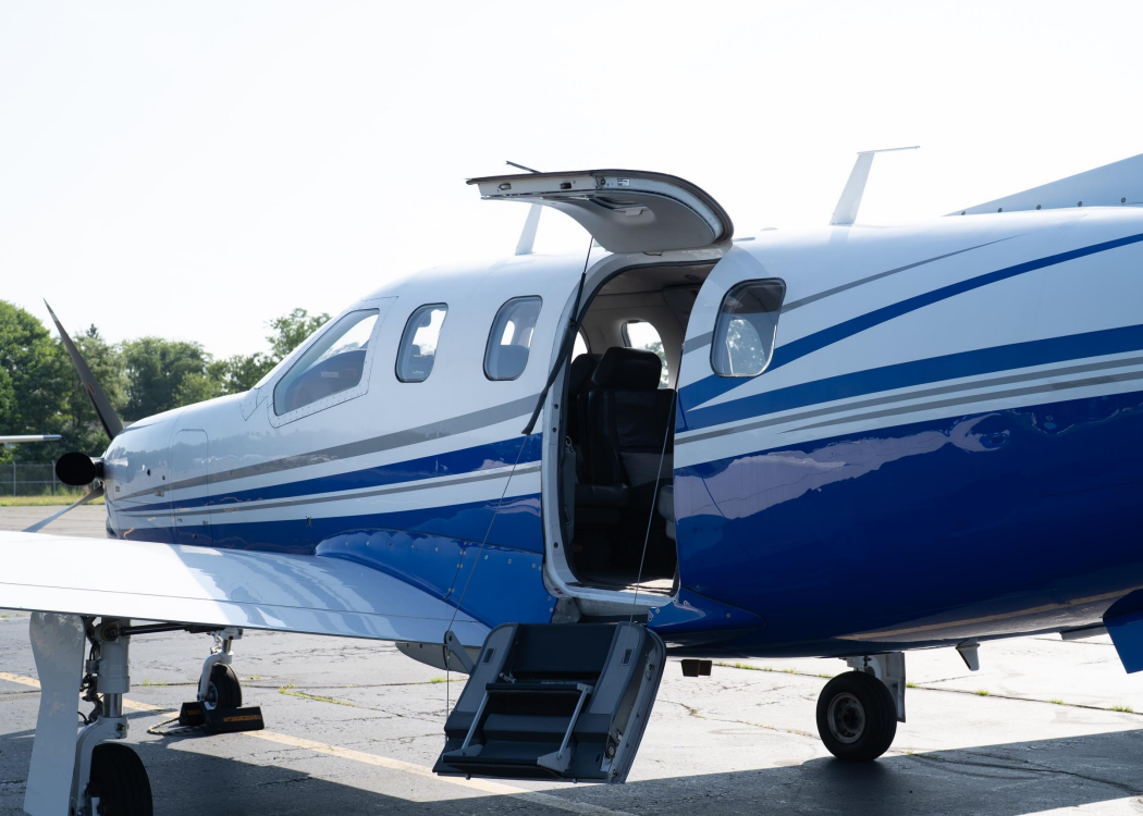 Daher TBM 700  S/N 20 for sale | gallery image: /hal/userfiles/images/listing-images/49350/000434.png