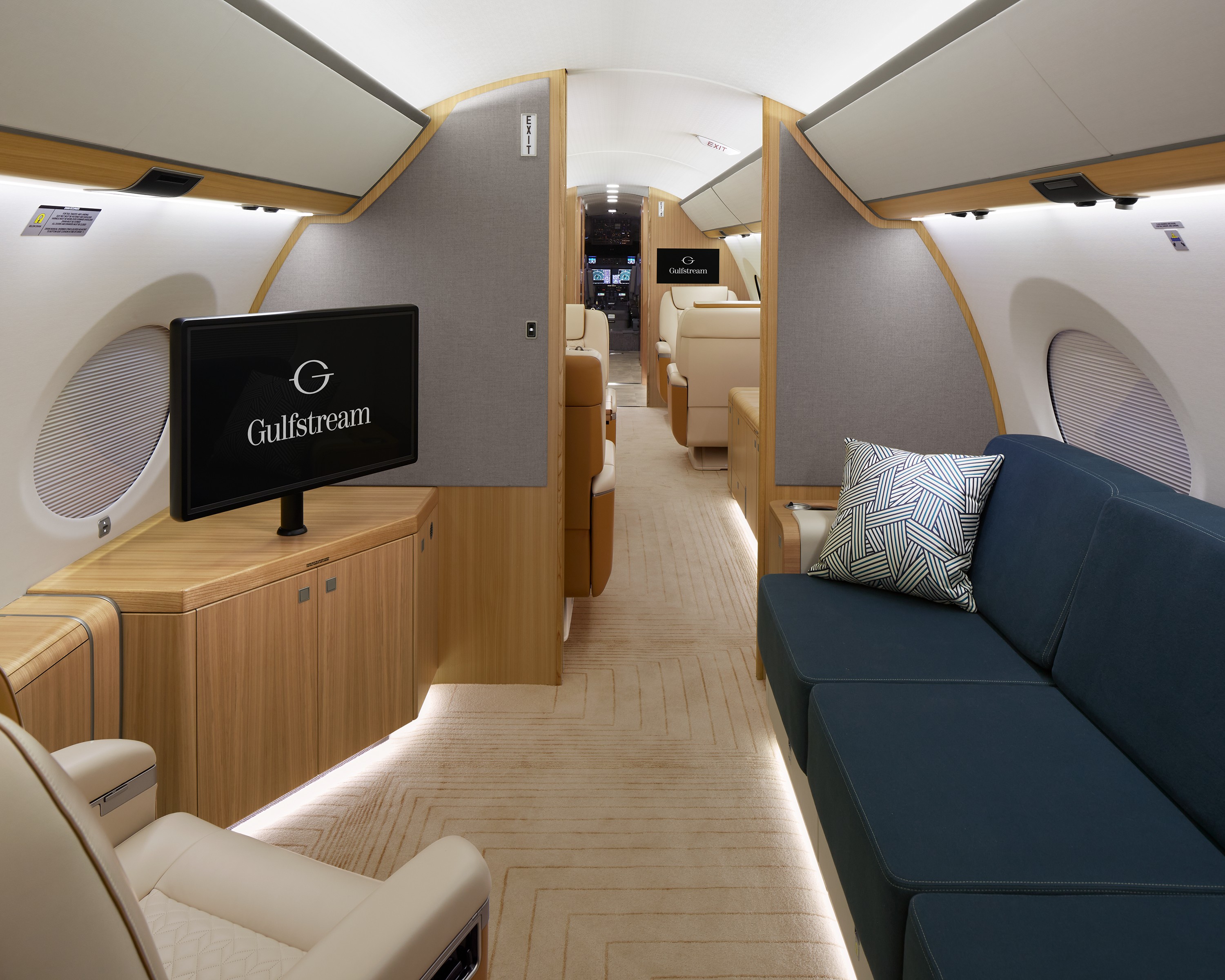Gulfstream G650  S/N  for sale | gallery image: /hal/userfiles/images/listing-images/49972/g650_sn6515_fg_016.jpg