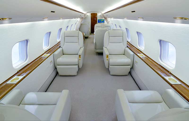 Bombardier Global Express model image /hal/userfiles/images/model-slides/50-3.jpg