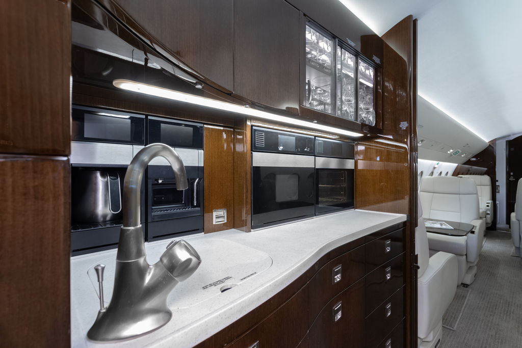 Dassault Falcon 2000LXS  S/N 359 for sale | gallery image: /userfiles/files/BFP_8651.jpg