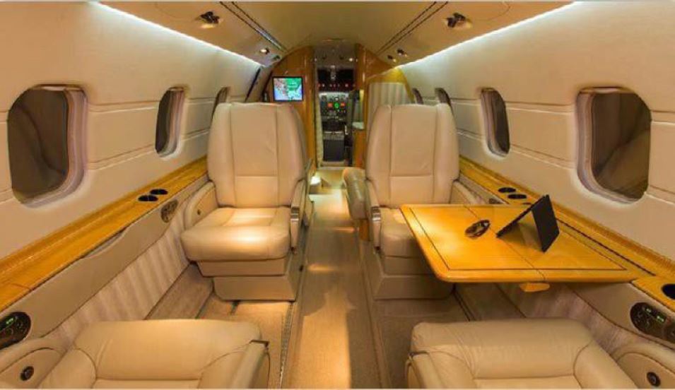 Bombardier Learjet 60  S/N 191 for sale | gallery image: /userfiles/files/MID%20Looking%20FWD.JPG