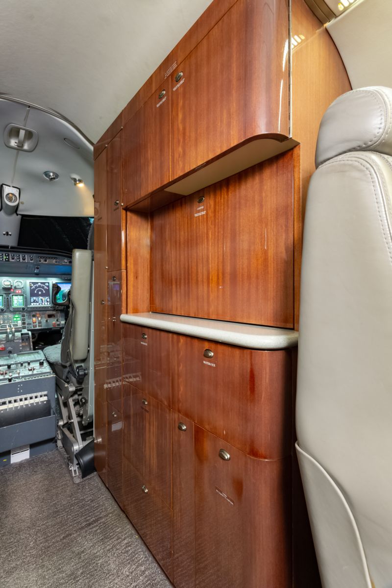 Bombardier Learjet 45  S/N 129 for sale | gallery image: /userfiles/files/bfp_0799_galley.jpg