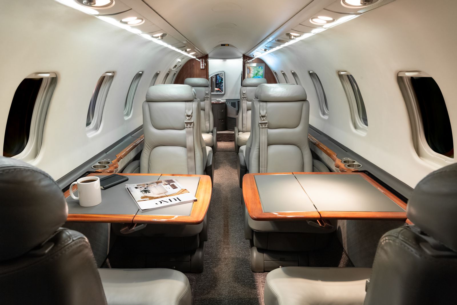 Bombardier Learjet 45  S/N 129 for sale | gallery image: /userfiles/files/bfp_0822_fwd%20interior.jpg