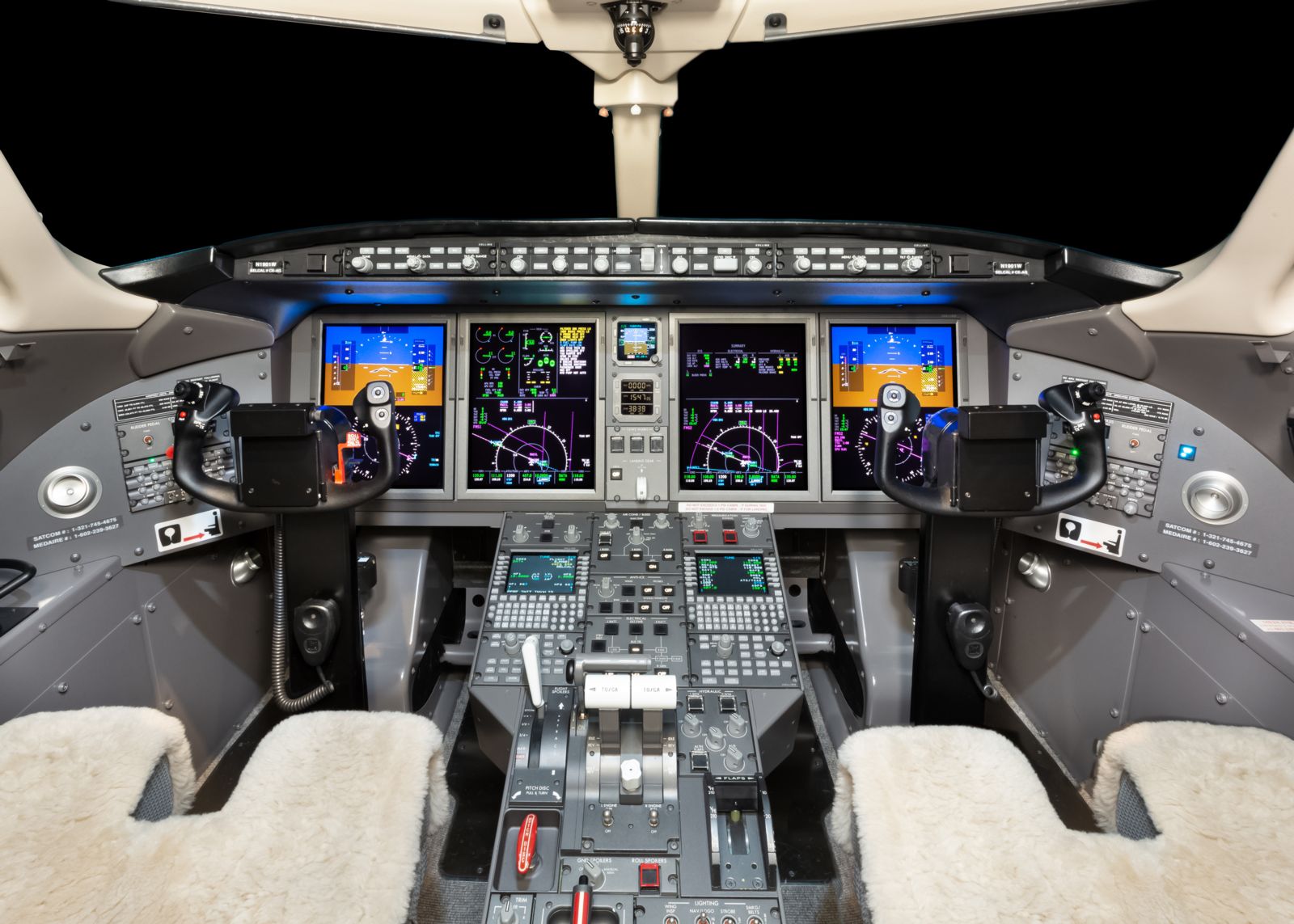 Bombardier CL 300  S/N 20398 for sale | gallery image: /userfiles/files/bfp_4197.jpg