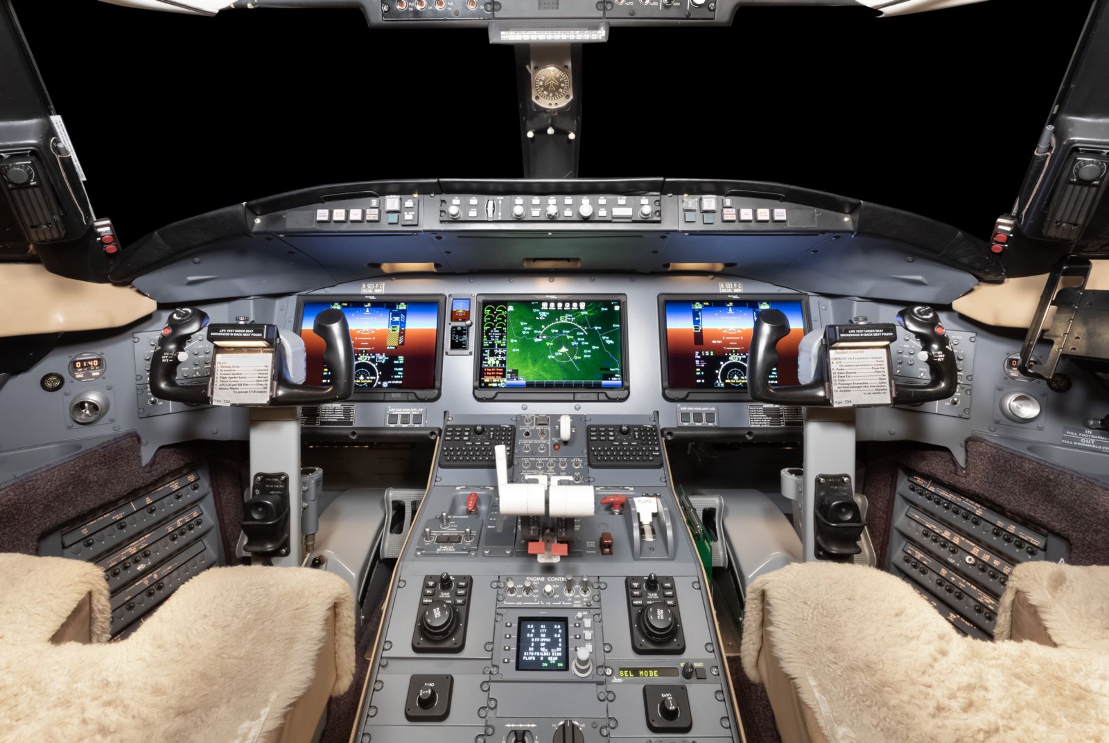 Bombardier CL 604  S/N 5503 for sale | gallery image: /userfiles/files/bfp_5719.jpg