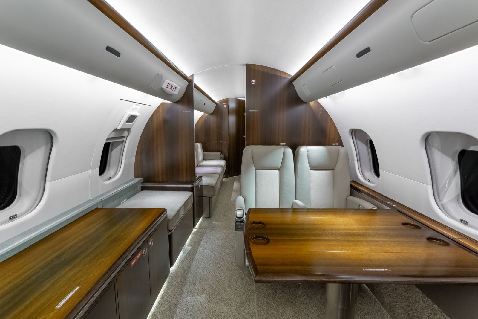 Bombardier Global 5000  S/N 9305 for sale | gallery image: /userfiles/files/bfp_6119.jpg