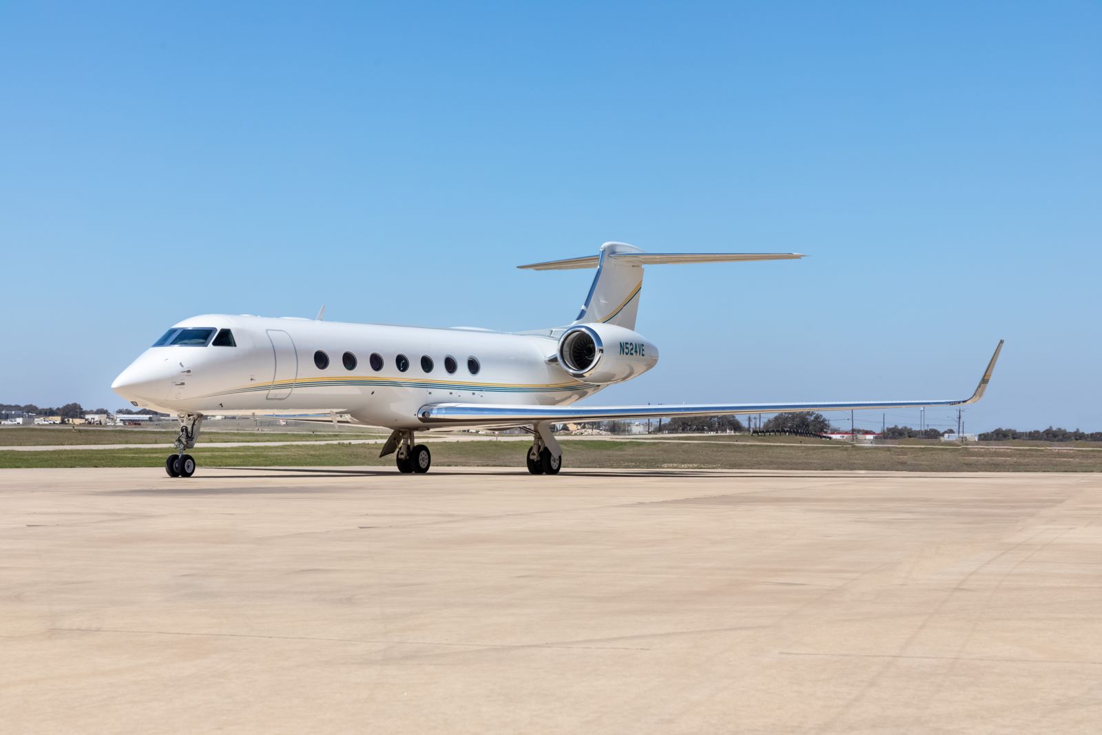 2013 Gulfstream G550 - S/N 5424 for sale