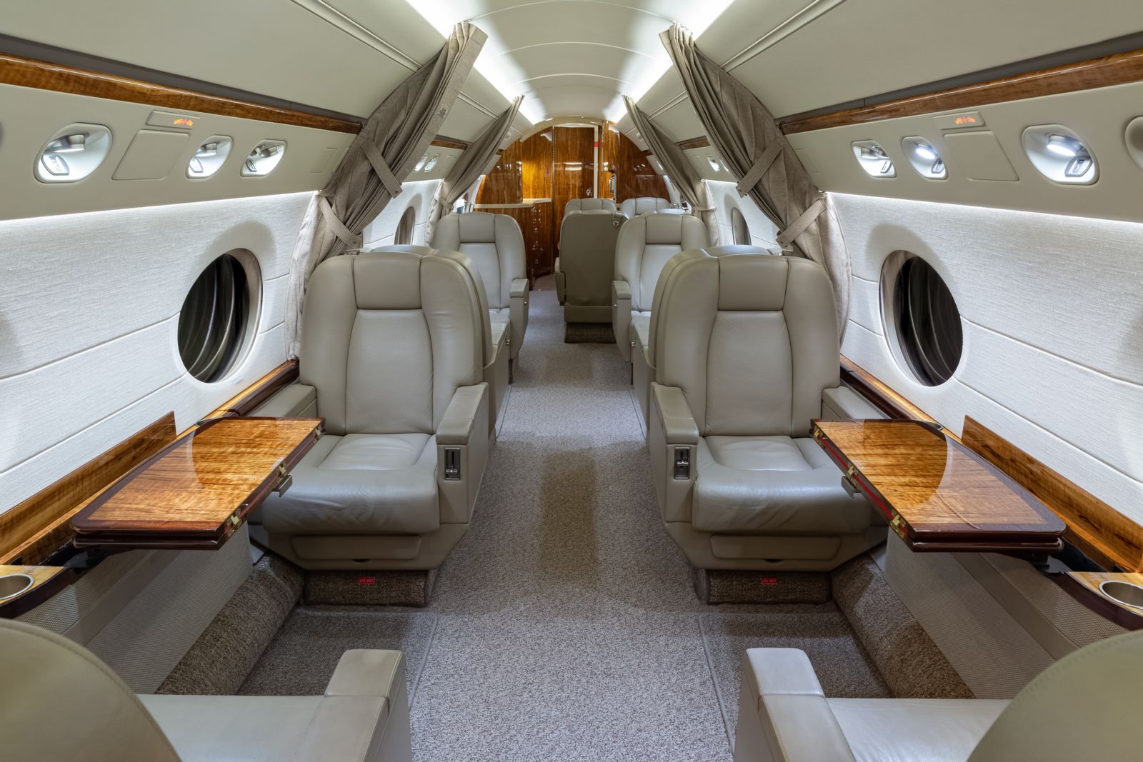 Gulfstream G550  S/N 5007 for sale | gallery image: /userfiles/files/bfp_7370.jpg