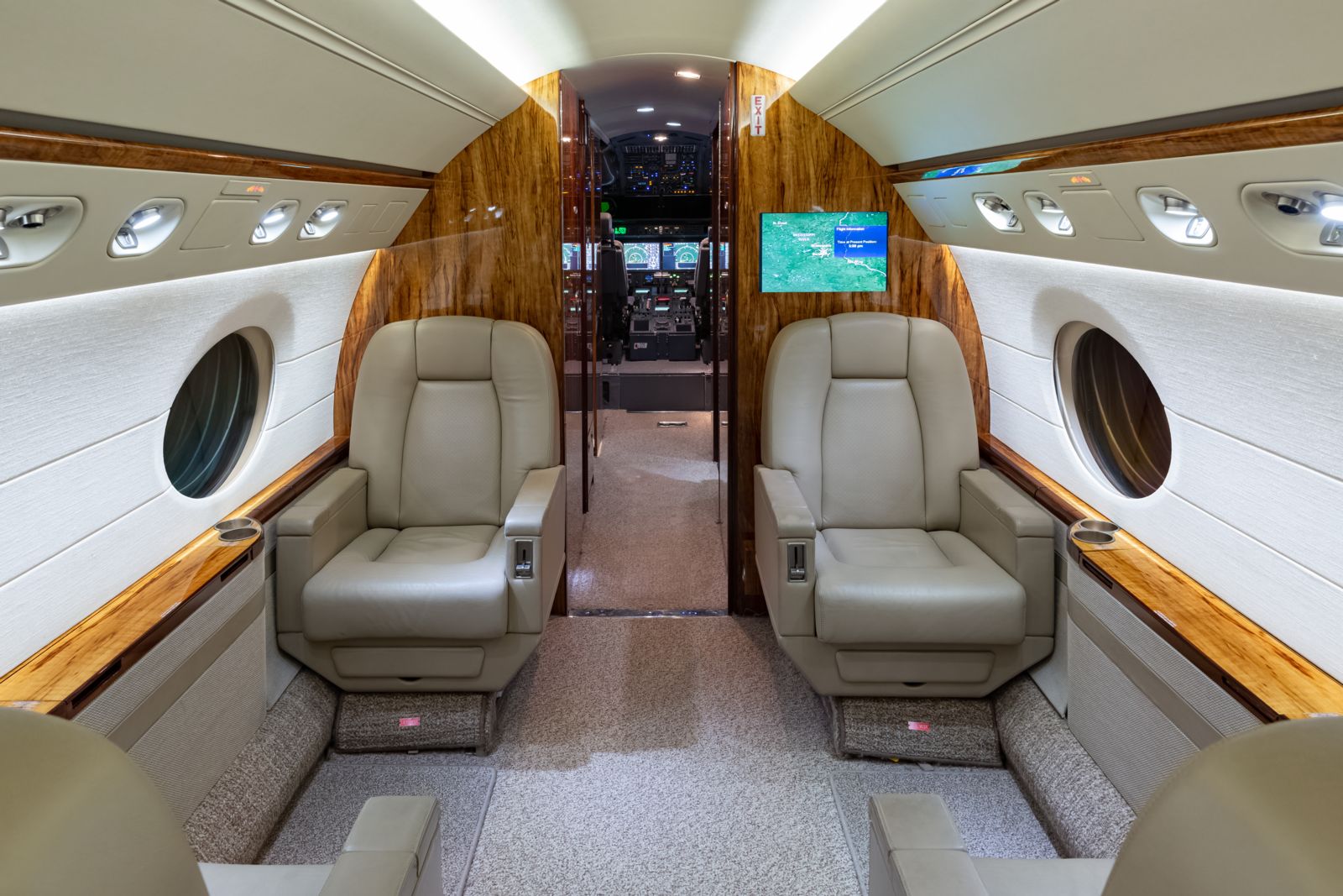 Gulfstream G550  S/N 5007 for sale | gallery image: /userfiles/files/bfp_7701.jpg