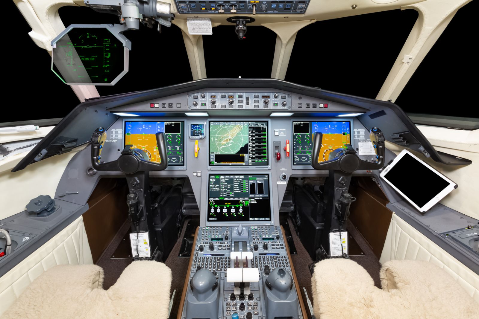 Dassault Falcon 2000LX  S/N 250 for sale | gallery image: /userfiles/files/bfp_8747.jpg