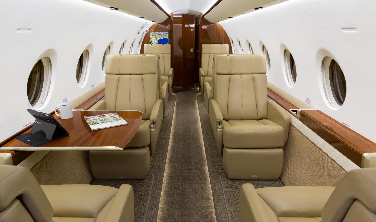 Gulfstream G280  S/N 2094 for sale | gallery image: /userfiles/files/fwd%20aft.jpg