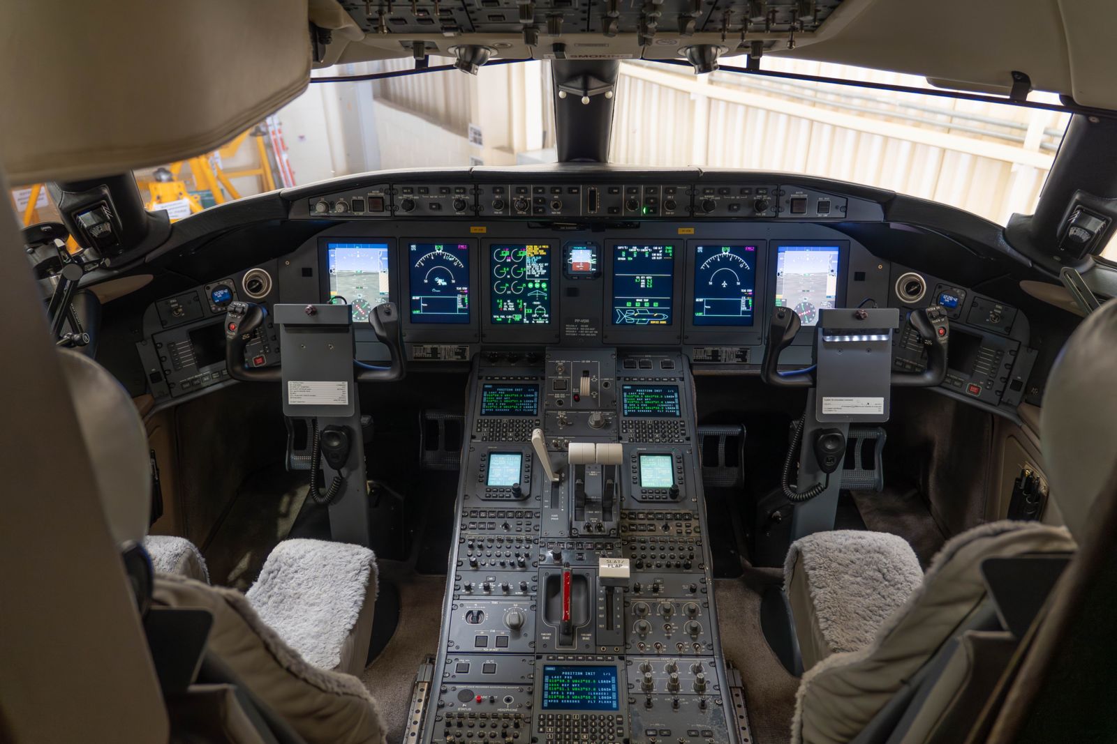 Bombardier Global Express XRS  S/N 9312 for sale | gallery image: /userfiles/files/fx302974-enhanced-nr.jpg