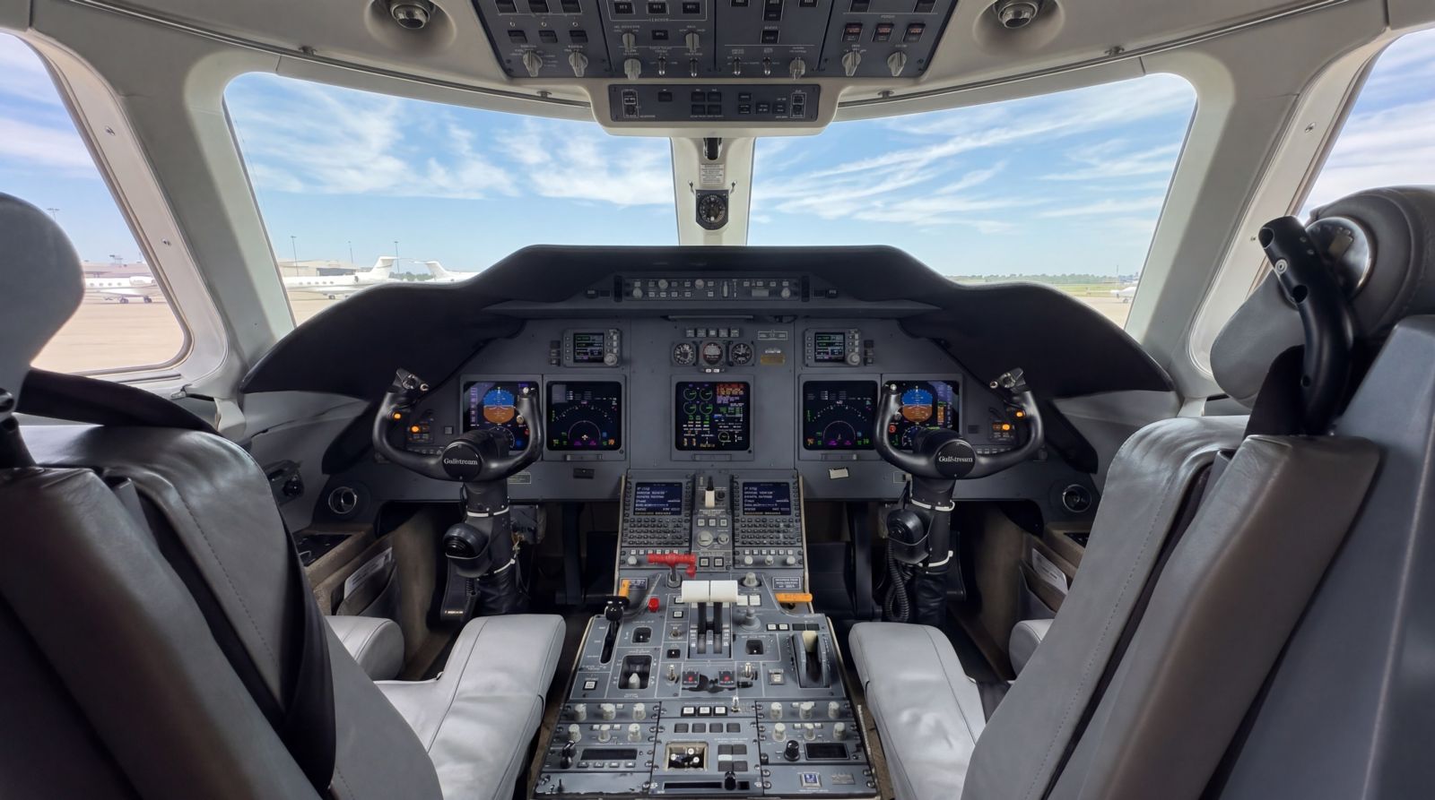 Gulfstream G200  S/N 81 for sale | gallery image: /userfiles/files/g200%2036.jpeg