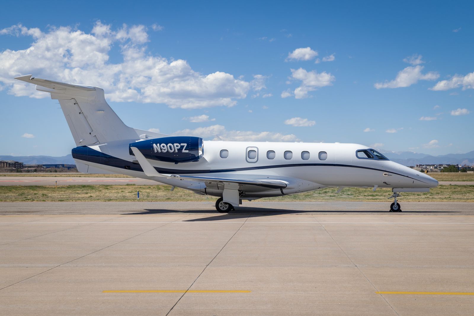 Embraer Phenom 300-300E  S/N 50500509 for sale | gallery image: /userfiles/files/specifications/Phenom%20300E/50500509/msc_n90pz-14.jpg