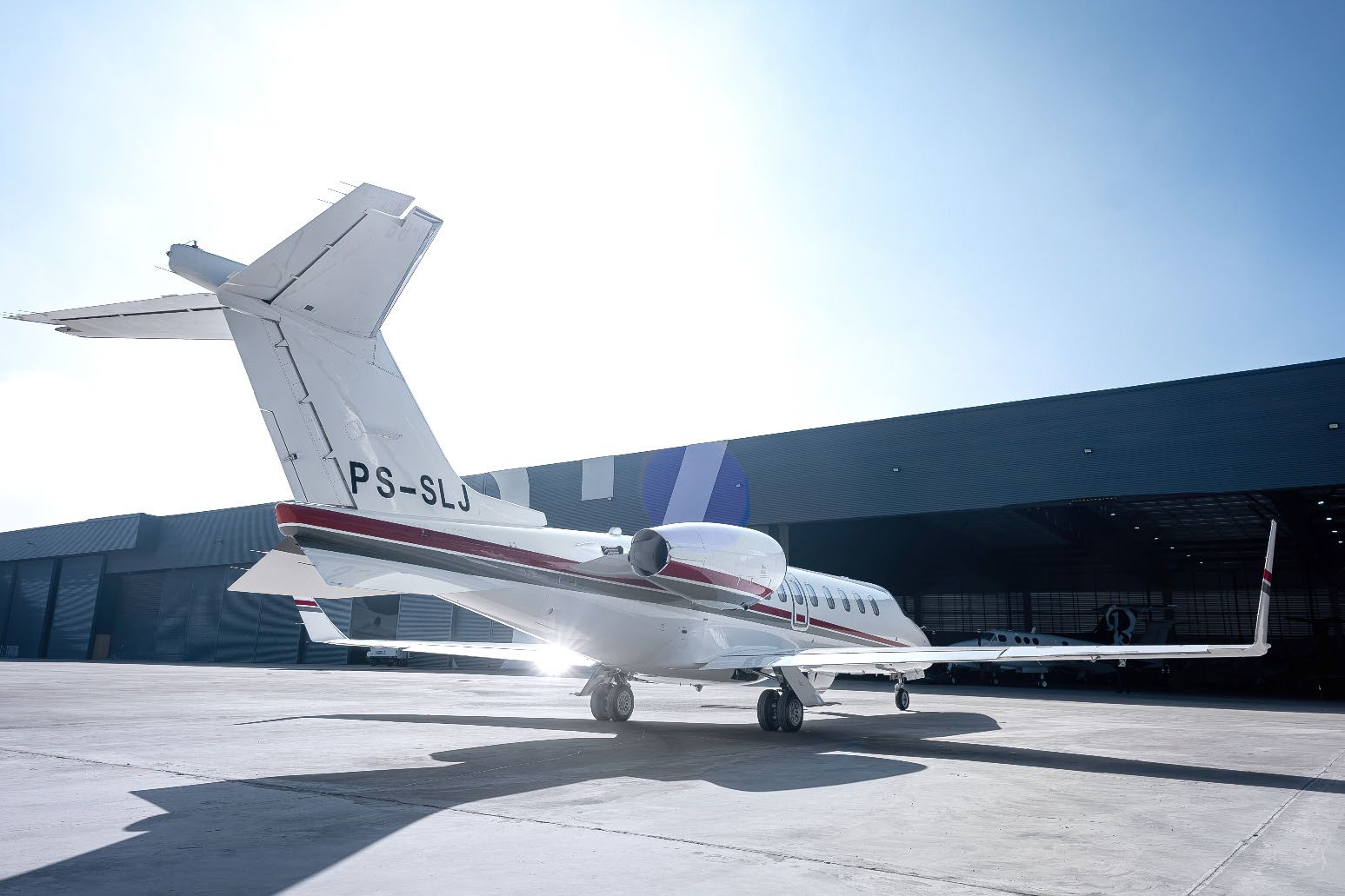 Bombardier Learjet 45XR  S/N 319 for sale | gallery image: /userfiles/files/specs/GV/319pic8.jpg