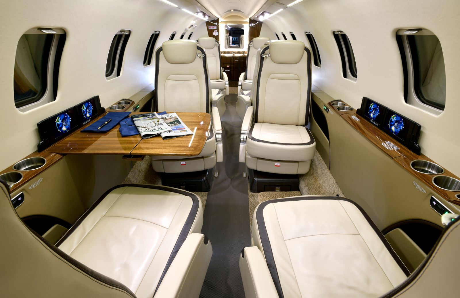 Bombardier Learjet 75  S/N 45-523 for sale | gallery image: /userfiles/files/specs/Lear75/int1b_300.jpg