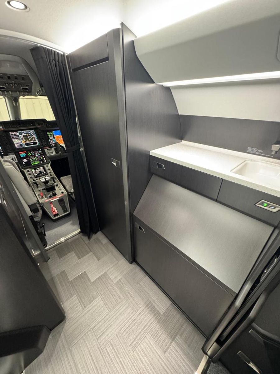 Pilatus PC-24  S/N 542 for sale | gallery image: /userfiles/files/specs/PC_24/whatsapp%20image%202025-10-14%20at%2018_05_14.jpeg