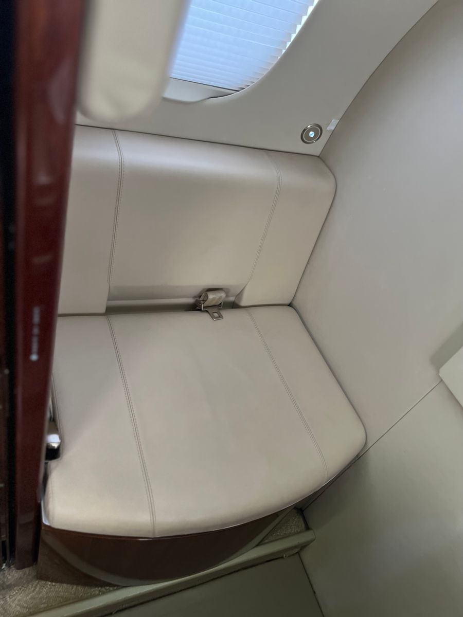 Embraer Phenom 300  S/N 50500262 for sale | gallery image: /userfiles/images/262/photo%2021-09-23%2017%2038%2012.jpg