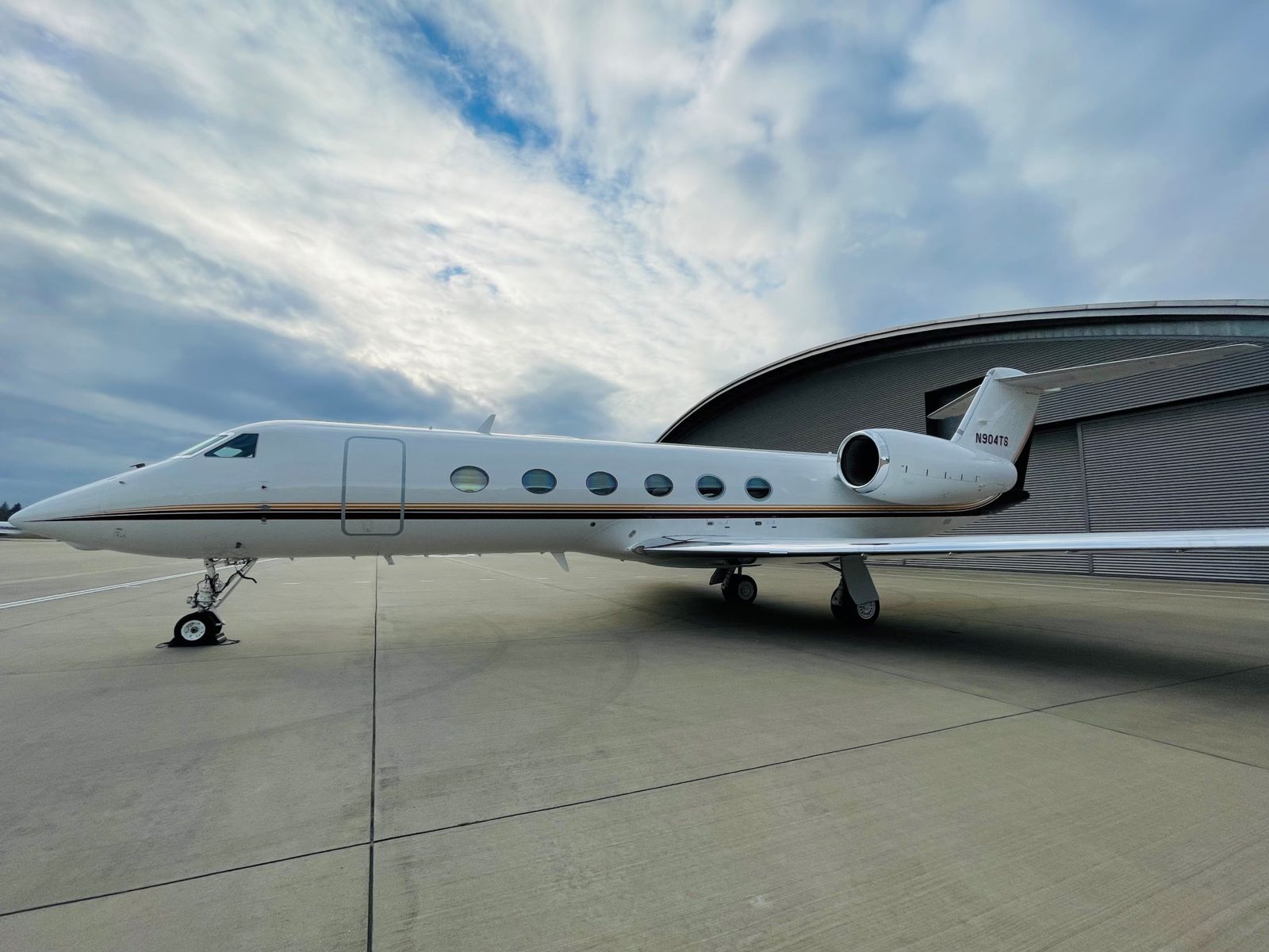 Gulfstream G450 S/N 4347 for sale | feature image
