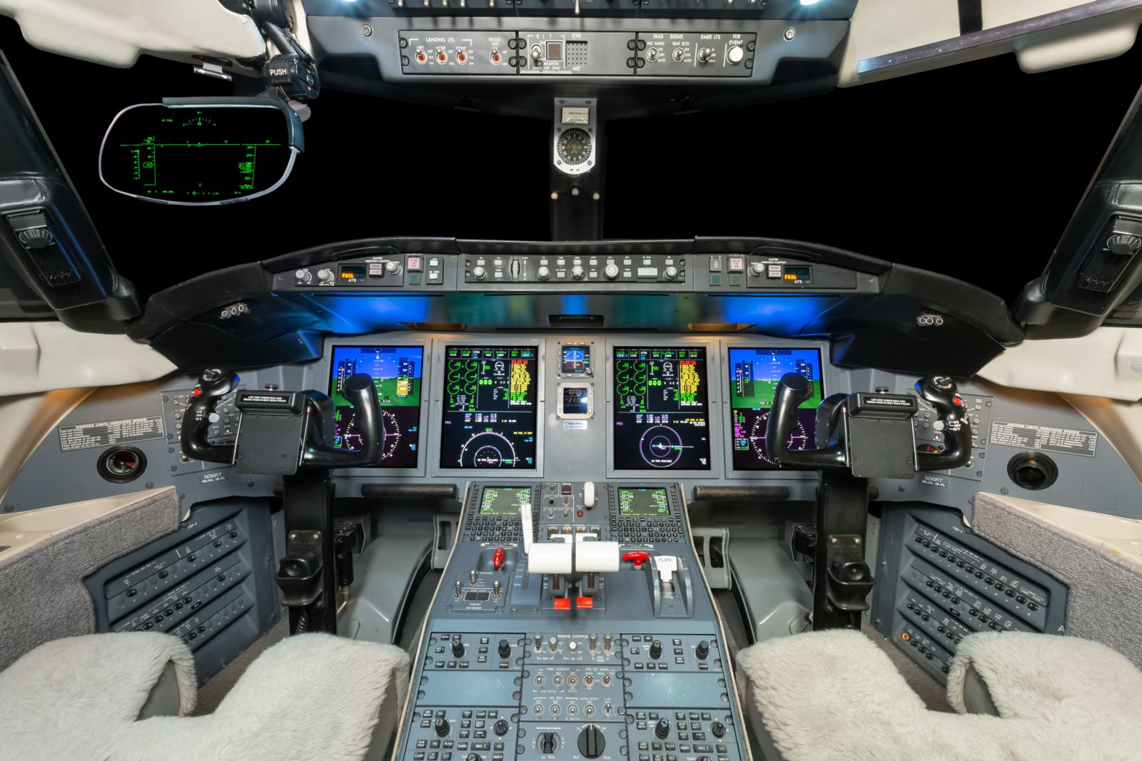 Bombardier CL 605  S/N 5800 for sale | gallery image: /userfiles/images/5800/bfp_8584.jpg