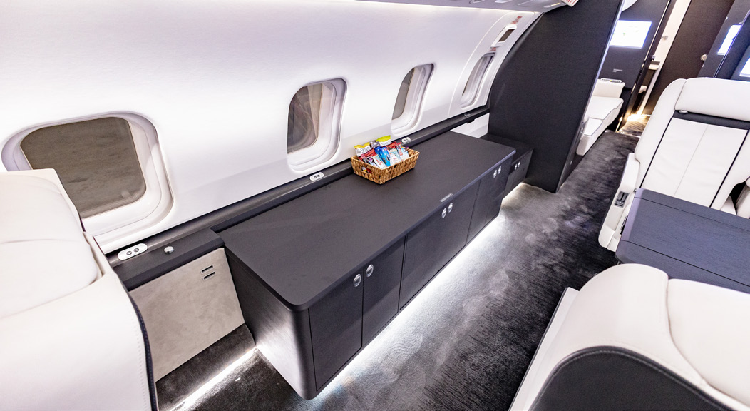Bombardier Global Express  S/N 9014 for sale | gallery image: /userfiles/images/9014/credenza.jpg