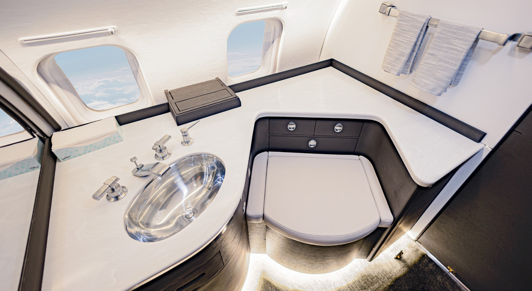 Bombardier Global Express  S/N 9014 for sale | gallery image: /userfiles/images/9014/lav.jpg