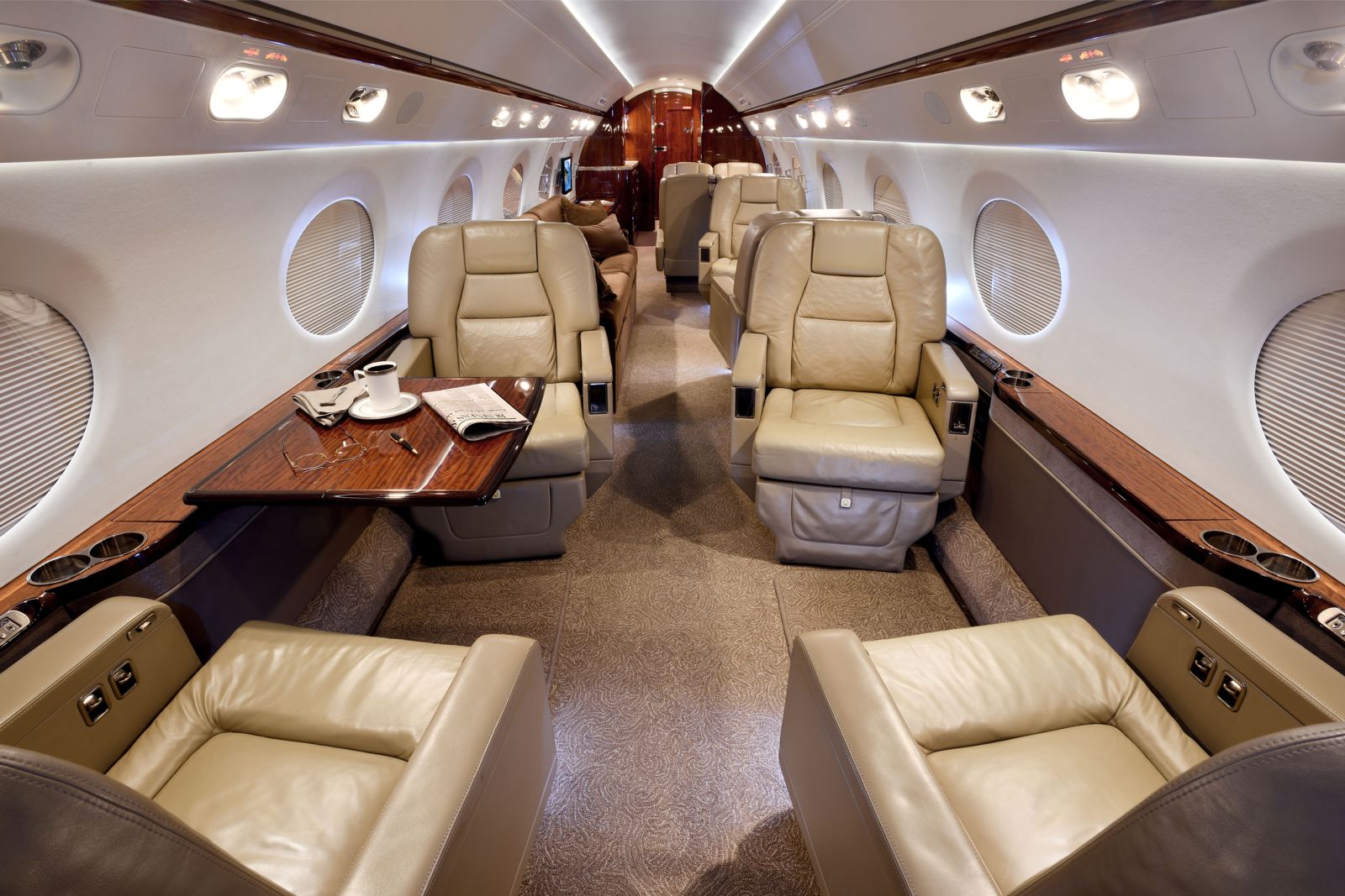 Gulfstream G550  S/N 5502 for sale | gallery image: /userfiles/images/G550_SN_5502/int1e_300.jpg