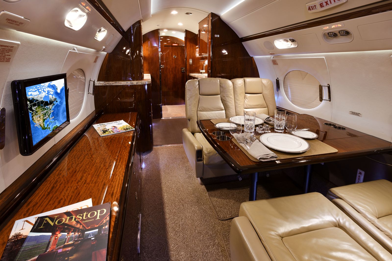 Gulfstream G550  S/N 5502 for sale | gallery image: /userfiles/images/G550_SN_5502/int8c_300.jpg