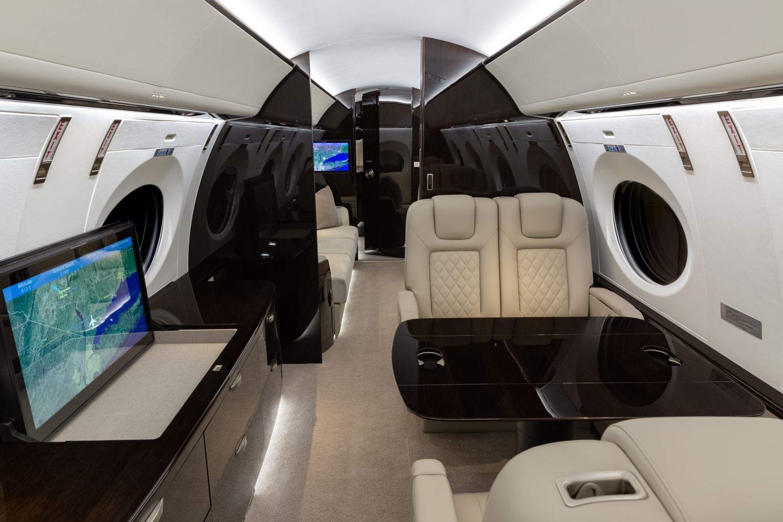 Gulfstream G600  S/N 73053 for sale | gallery image: /userfiles/images/G600_SN_73053/bfp_3946.jpg