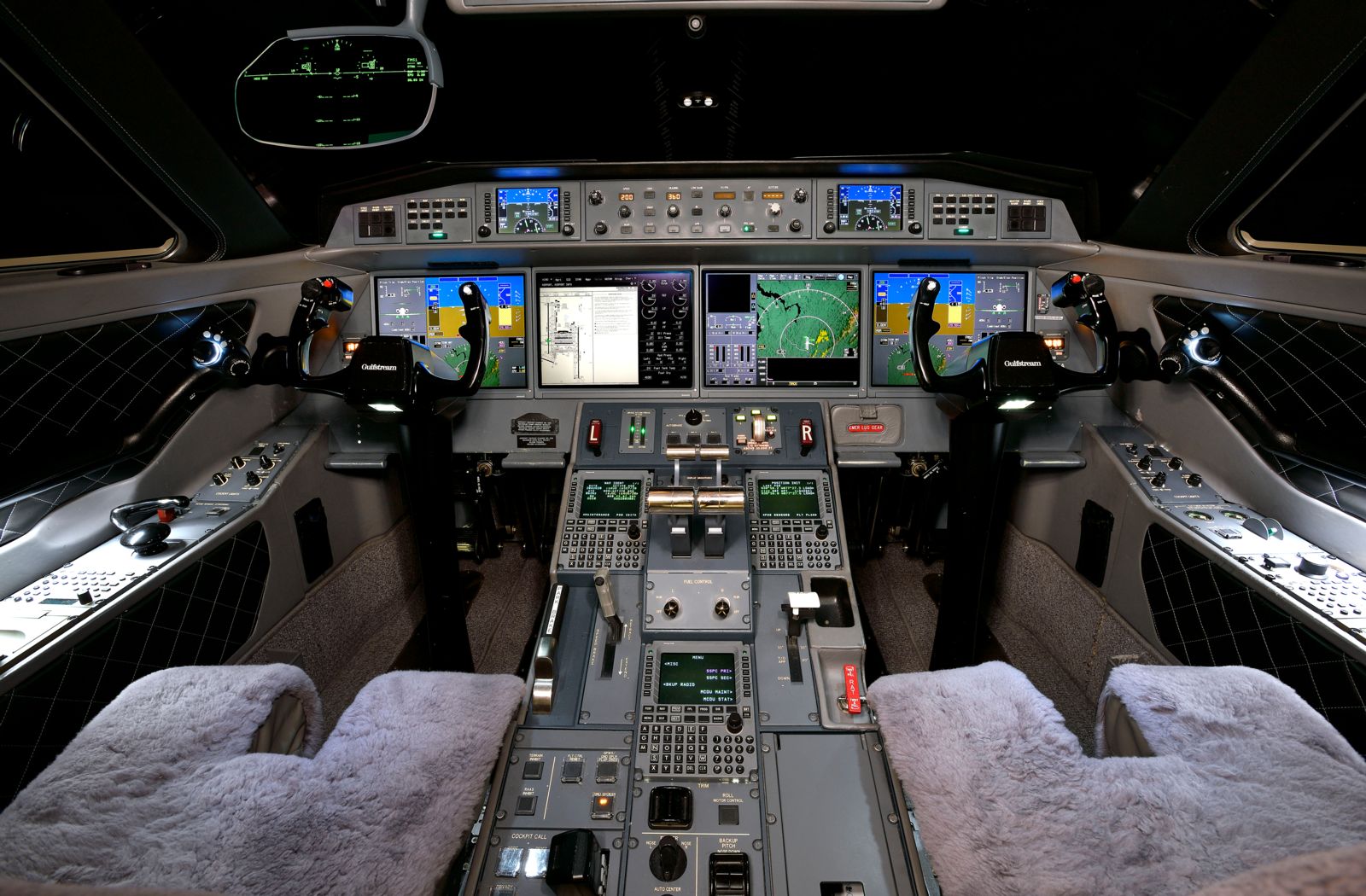 Gulfstream G650ER  S/N 6012 for sale | gallery image: /userfiles/images/G650_sn6012/cockpit.jpg