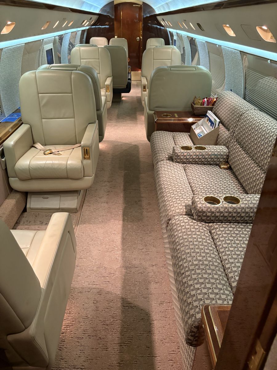 Gulfstream GIVSP  S/N 1194 for sale | gallery image: /userfiles/images/GIVSP%20SN%201194/3.jpg