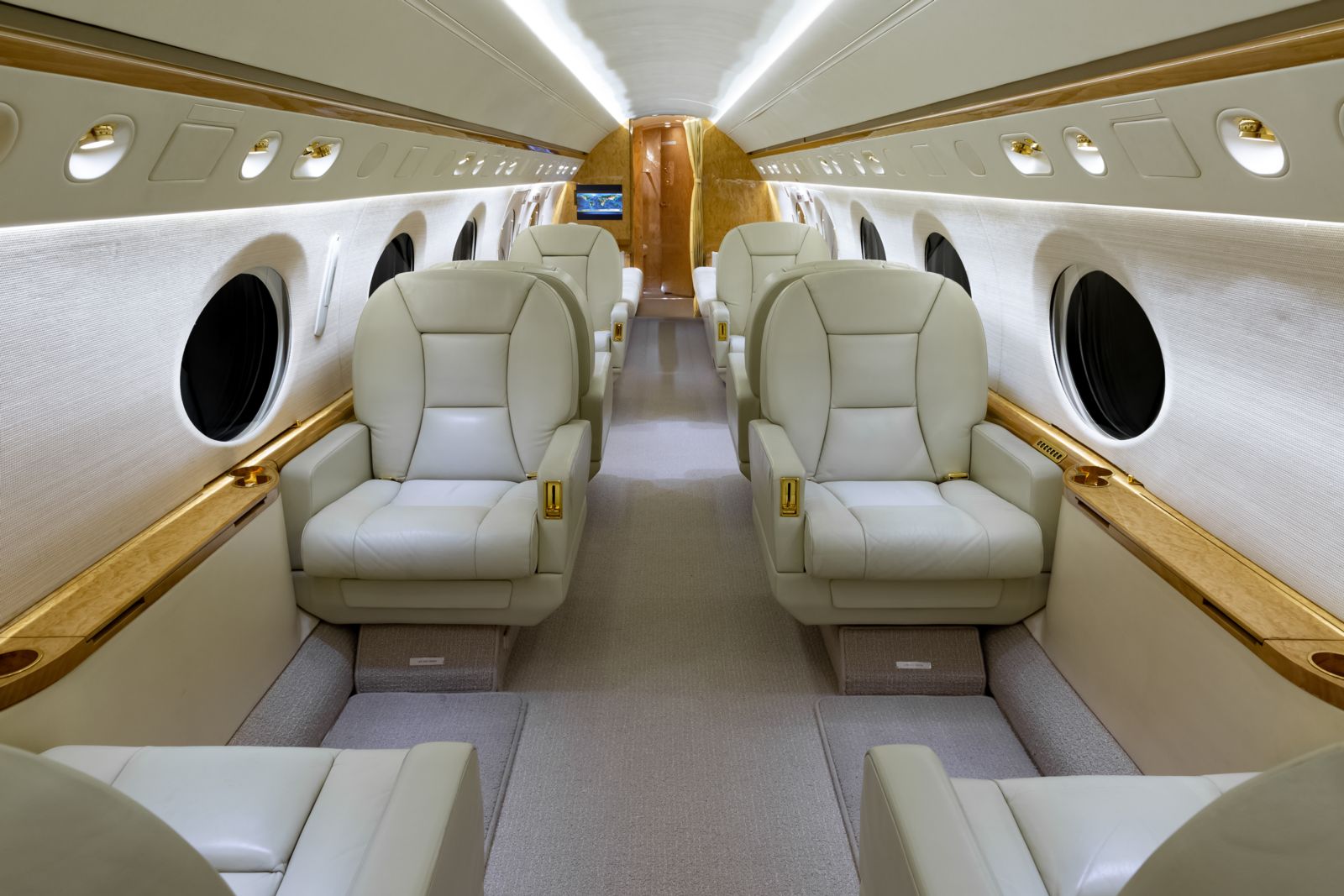Gulfstream GIV  S/N 1117 for sale | gallery image: /userfiles/images/GIV_1117/bfp_3416.jpg